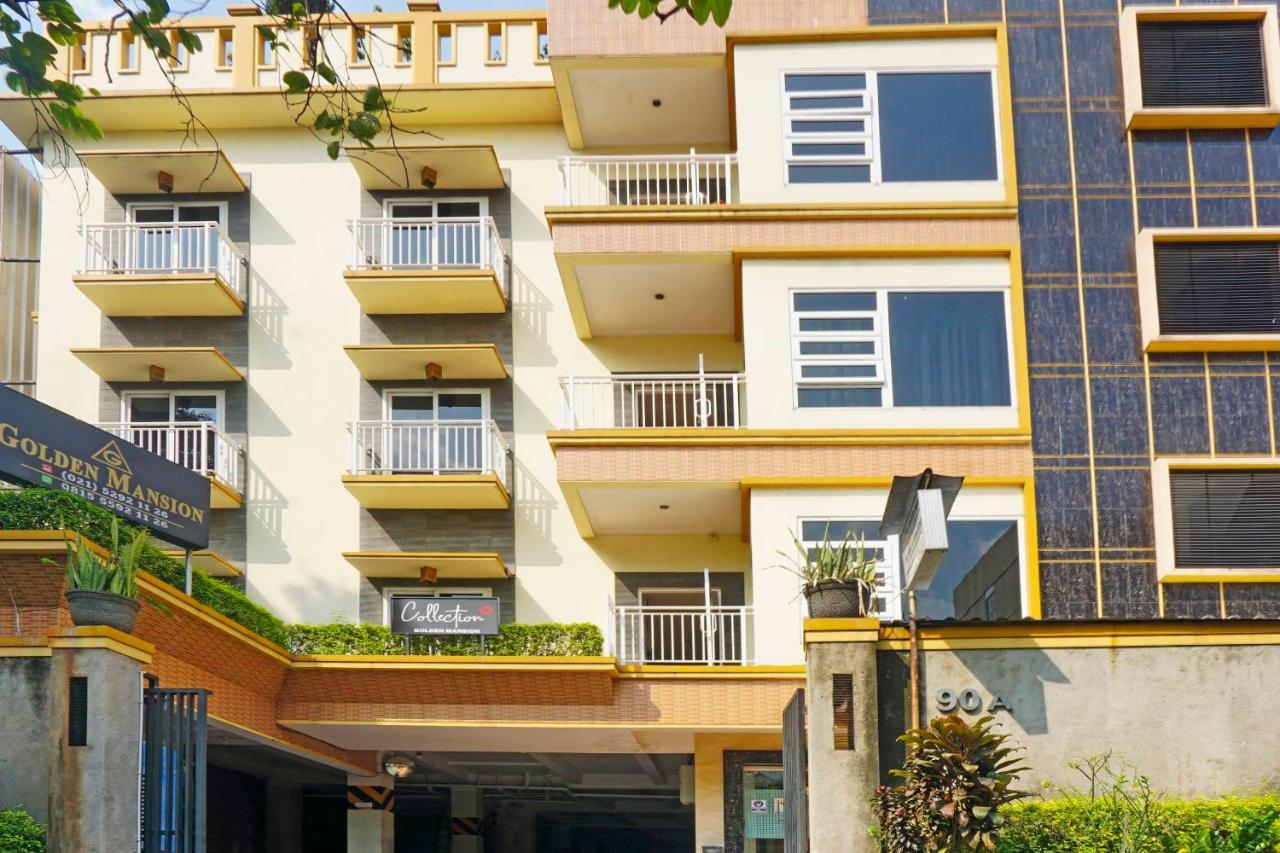 Collection O 91380 Golden Mansion Hotel Yakarta Exterior foto